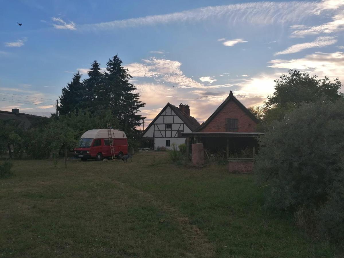 Fischerhaus Galenbeck Bed and Breakfast Esterno foto